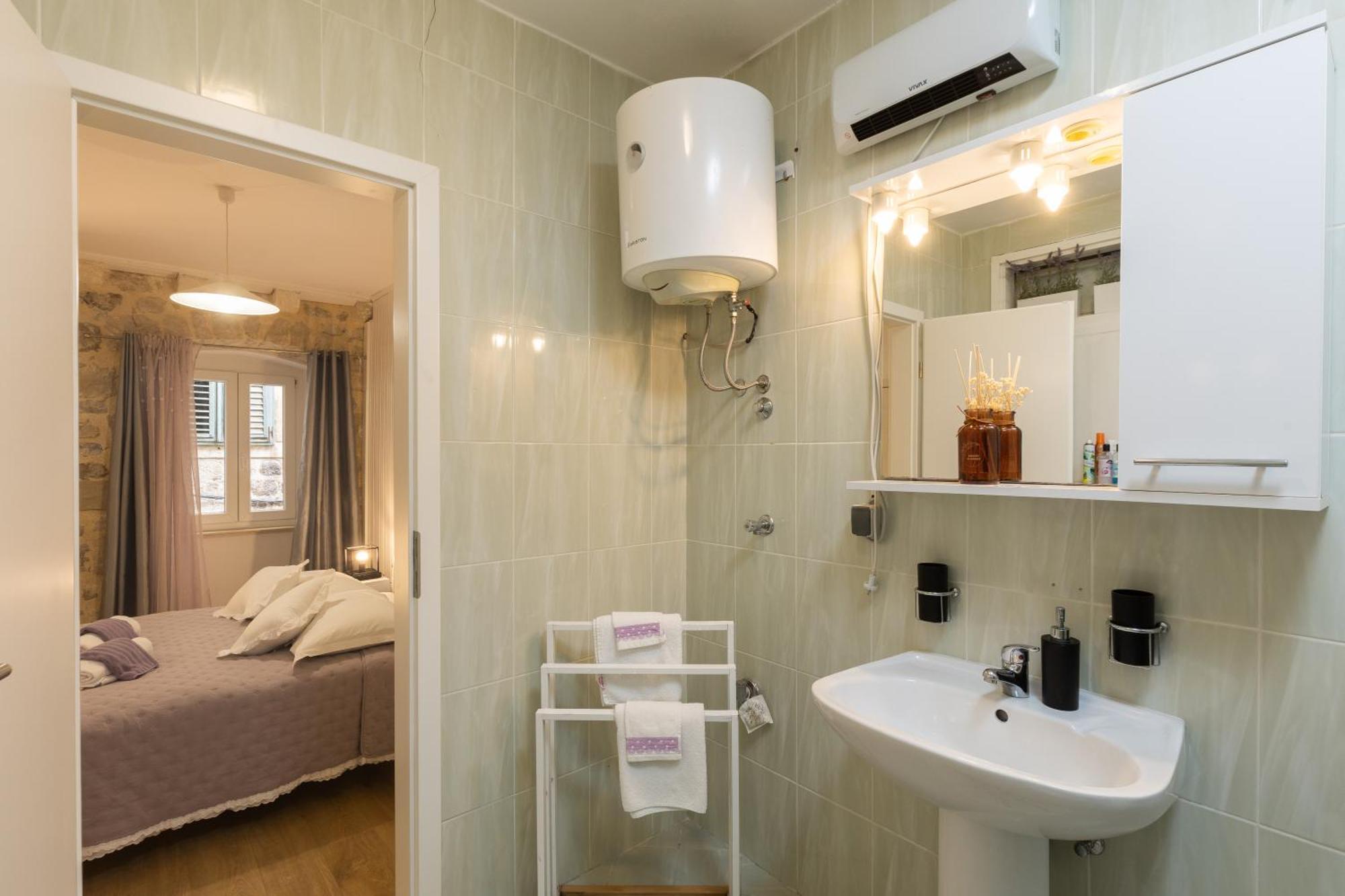 Guest House Tomasi Suite ドゥブロブニク エクステリア 写真